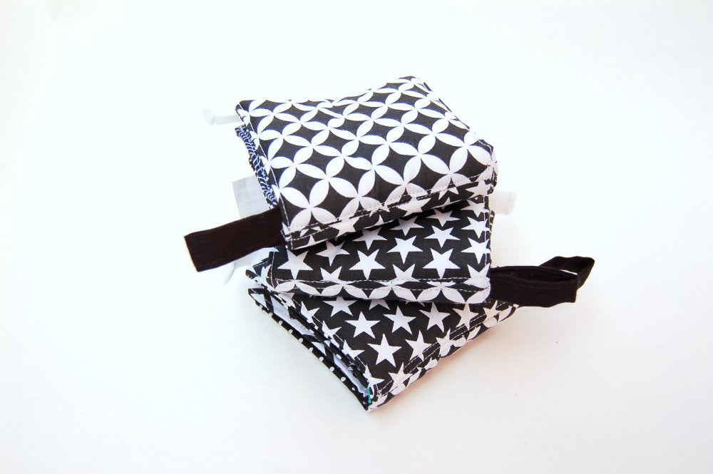 MyMoo Mini mjuk bok - Svart/vit