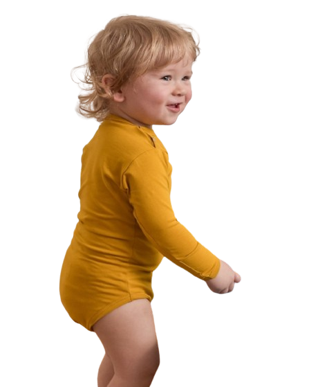Babybody med lång ärm – senapsgul – storlek 56 eller 62