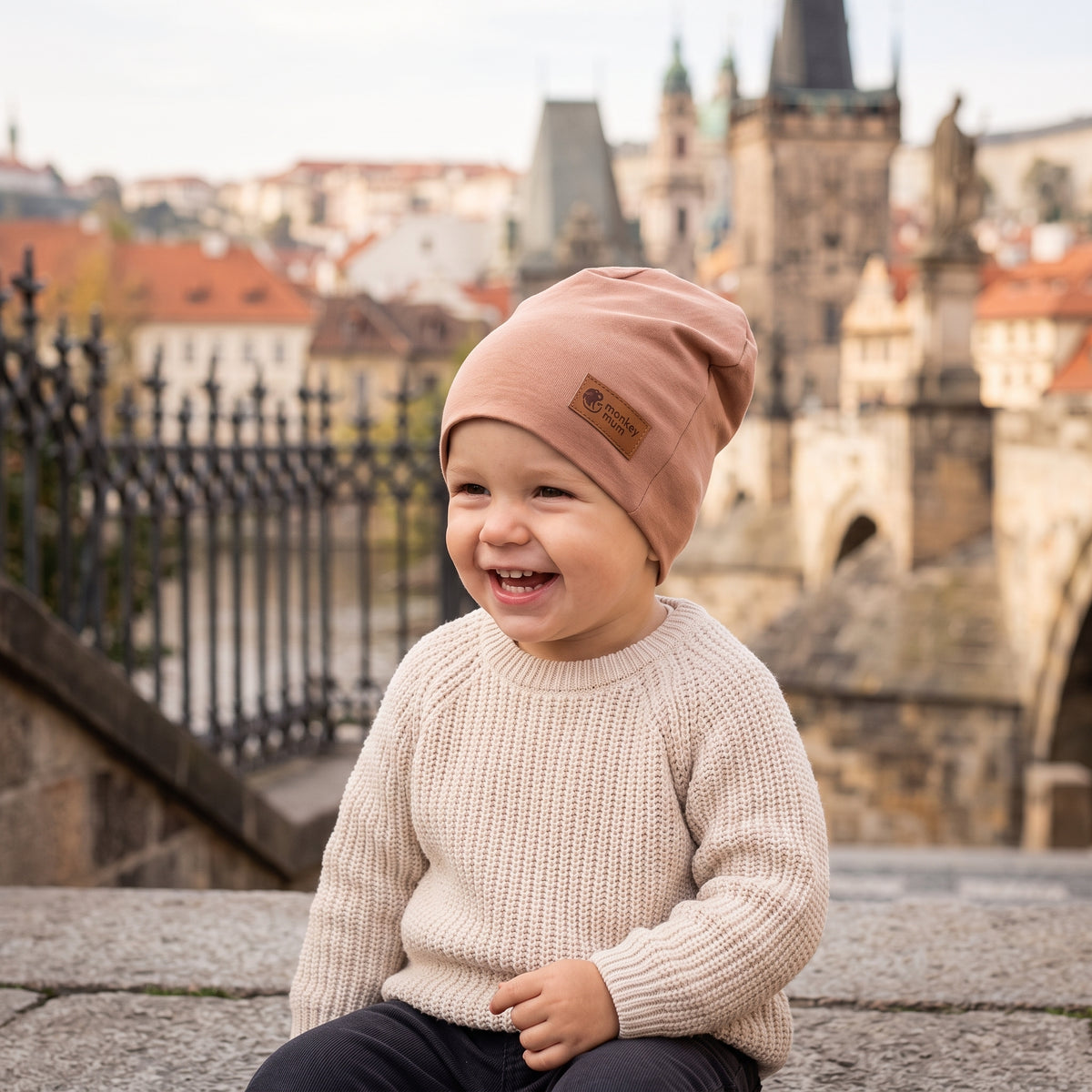 Kapa Monkey Mum® - Svijetlosmeđa