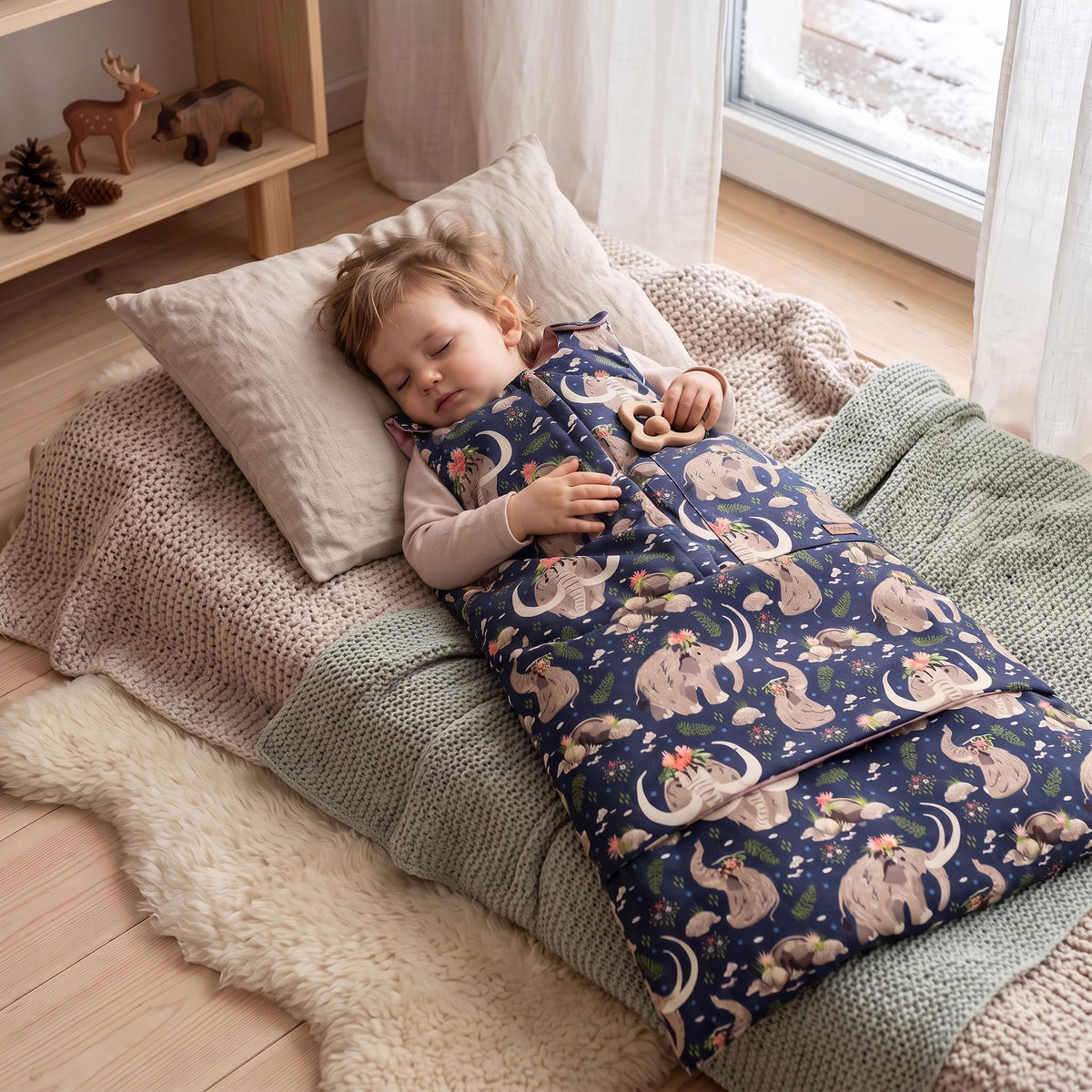 Winter adjustable sleeping bag Monkey Mum® 0 - 4 years - set - Mammoth Princess