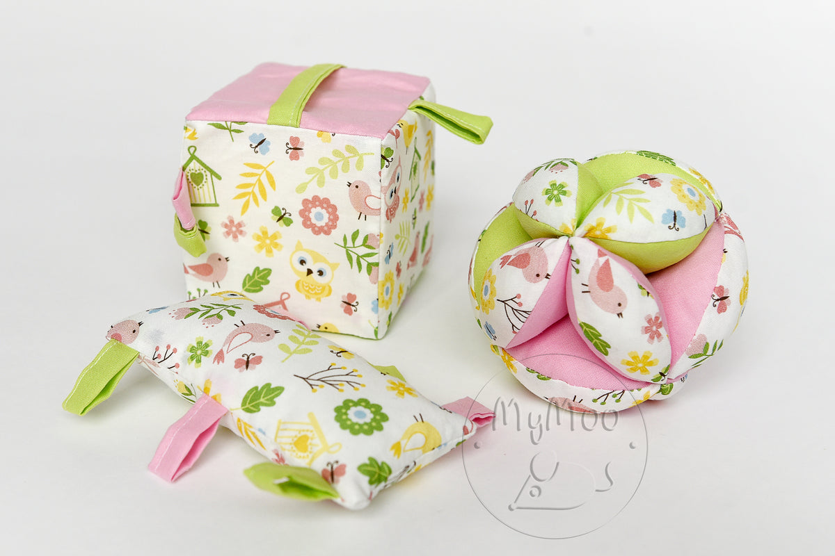 MyMoo Busy Cube - Spring