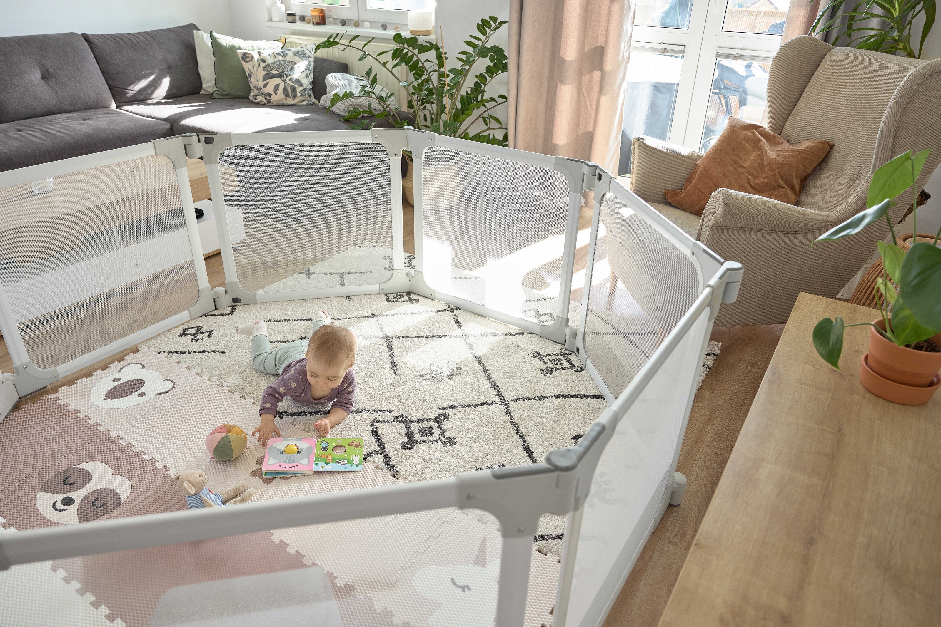 Monkey Mum® Safety Playpen - Unboxed