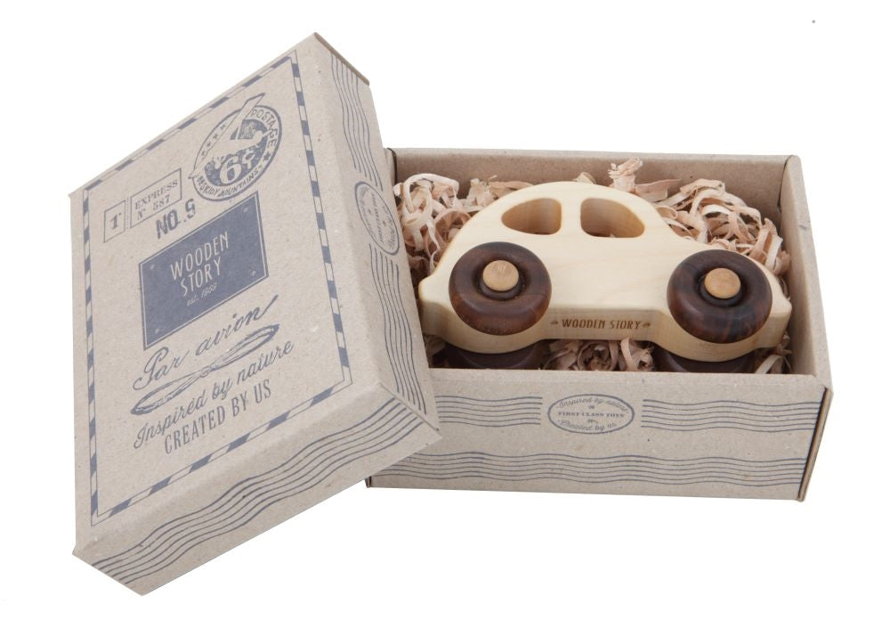 Wooden Story Automobil iz tridesetih godina